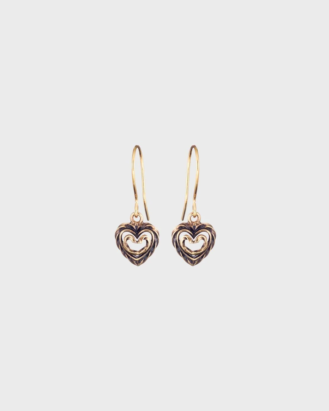 The heart of the house single earring bronze