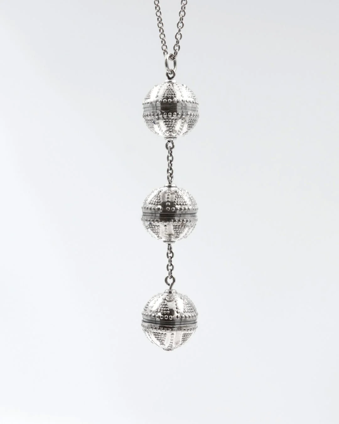 Held Haliko filigree ball pendant 70 cm silver
