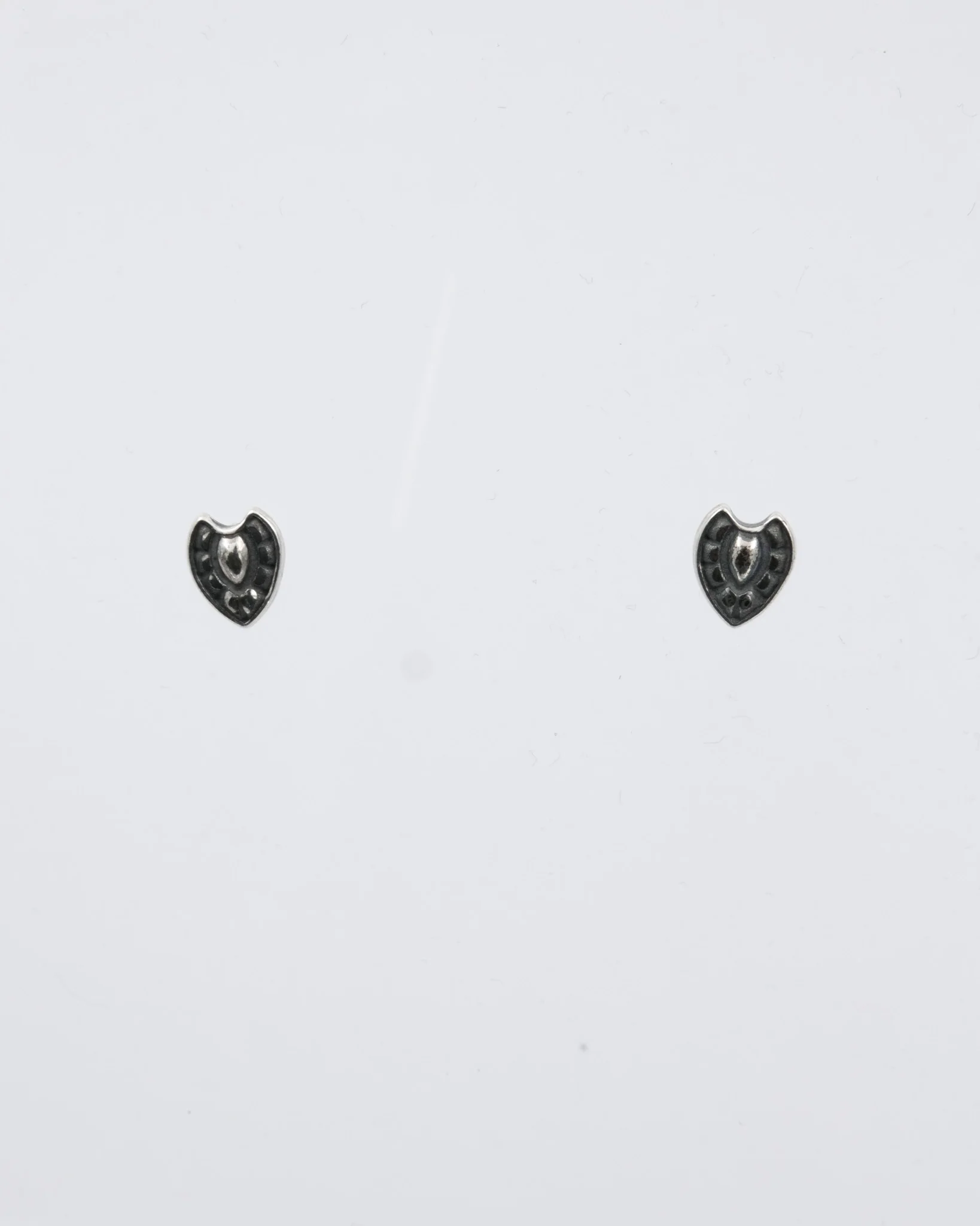 Kept Helinä stud earrings silver