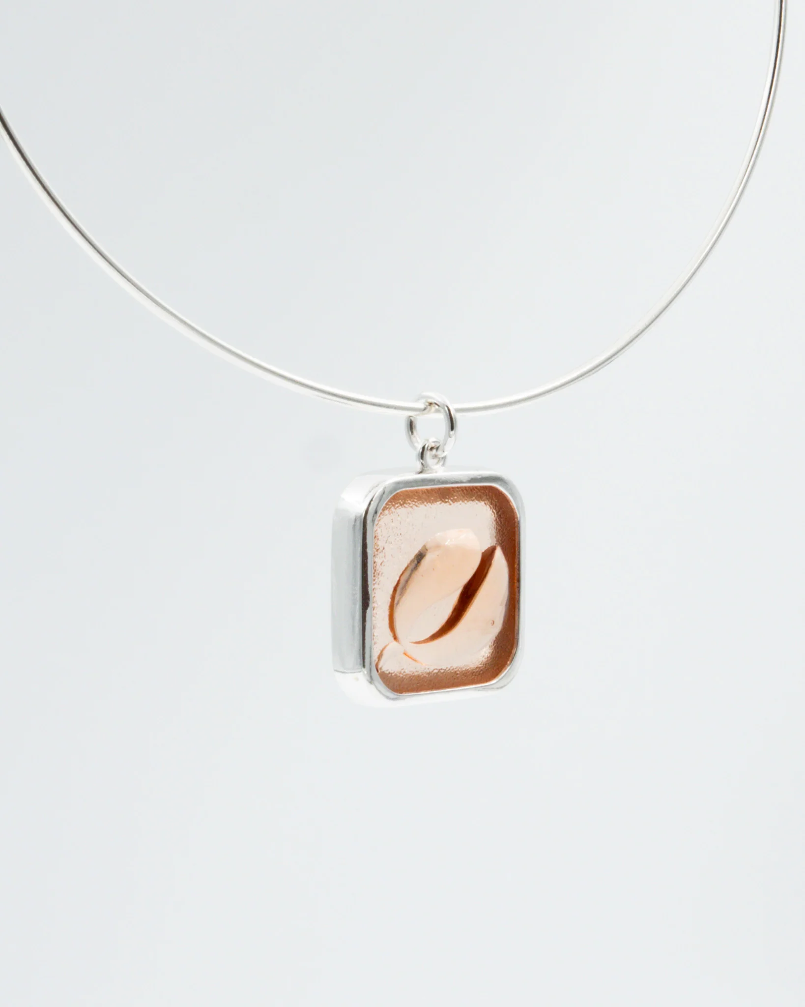 Kept Tales of Hoffmann necklace silver pink