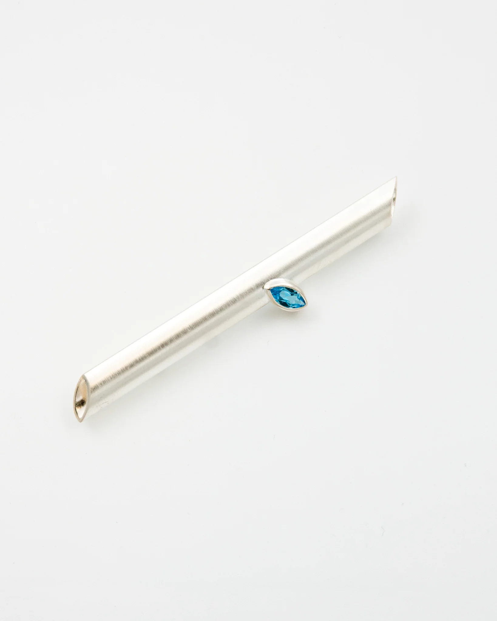 Held Lumi brooch silver
