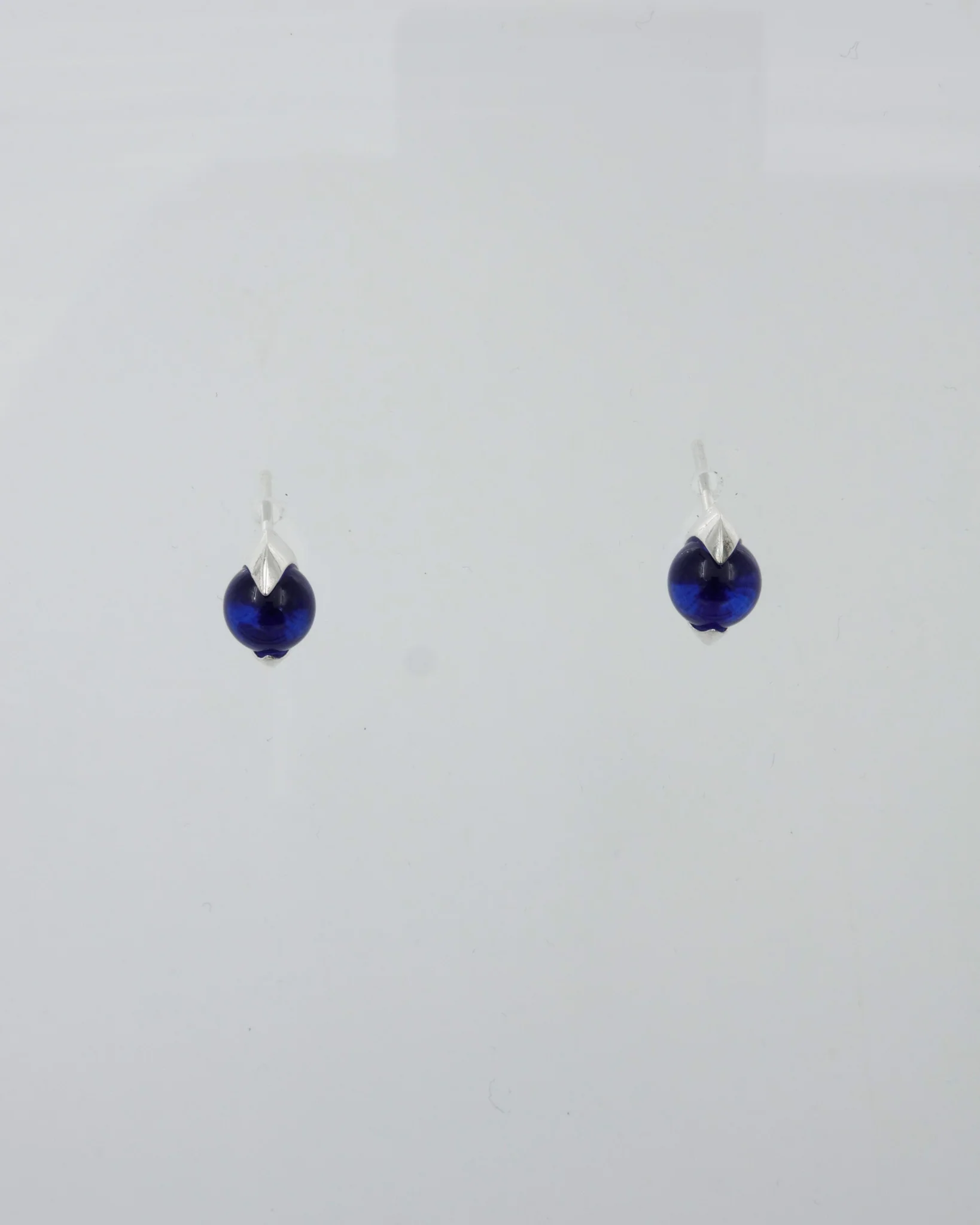 Held Meri earrings silver quartz