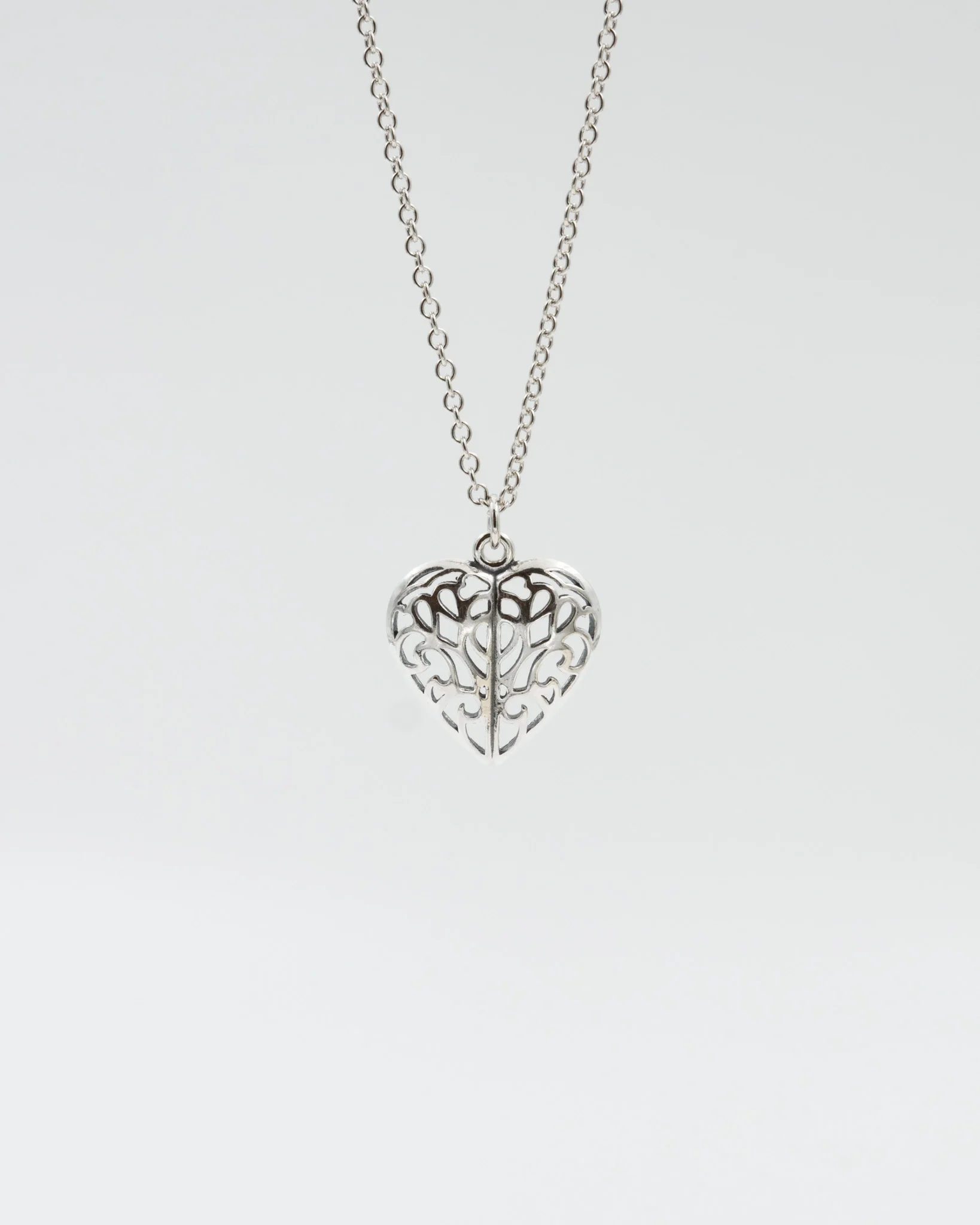 Kept Onnensydän pendant 45 cm silver