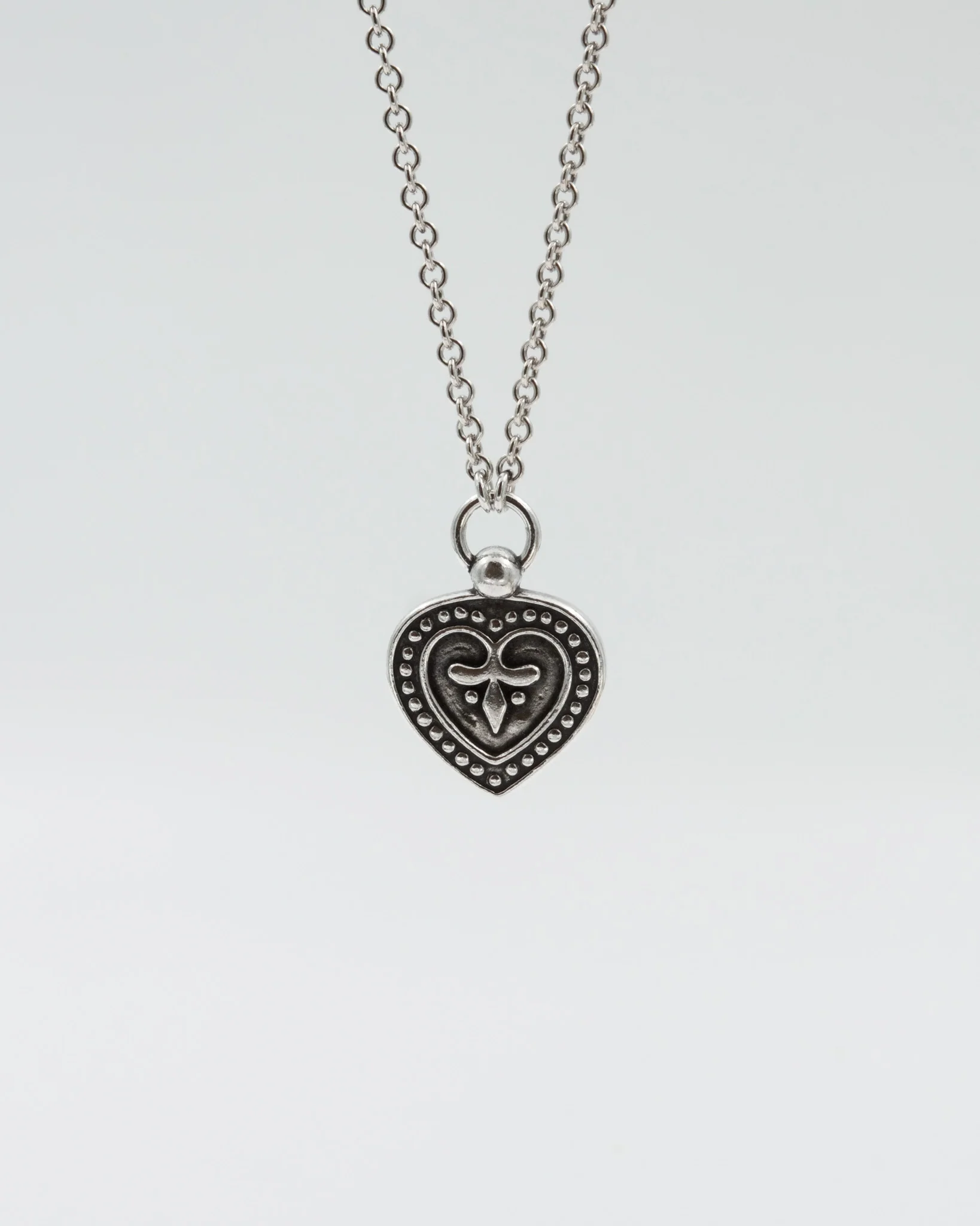 Kept Pusta heart pendant 45 cm silver