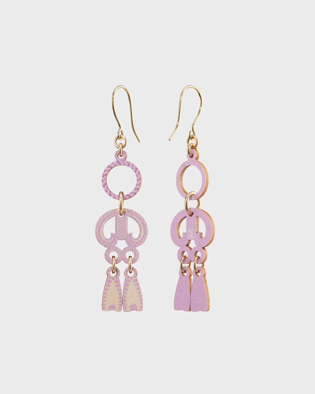 Pretzel plywood earrings pink - Image 2